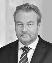 Dr. Peter Happe